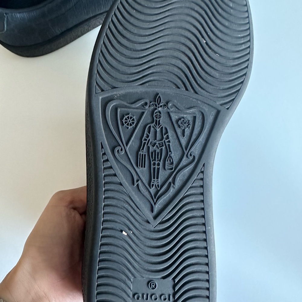 Men’s Gucci shoes - Picture 4 of 6